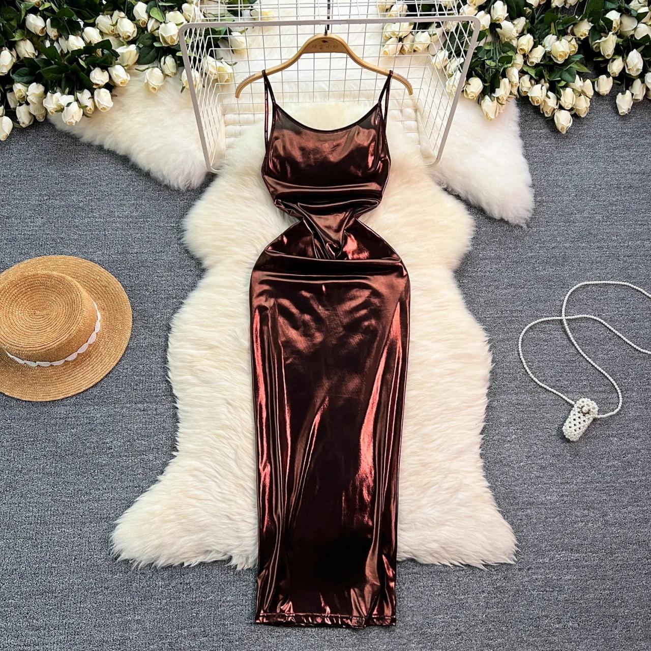 cutout bodycon maxi dress Red Gold Chain Size:EU-42 & US-9/9.5 Style:Mini Dress Gothic Black Strapless Satin out detail back design